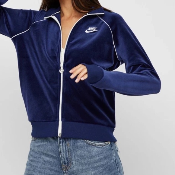 Nike Jackets & Blazers - Nike velvet jacket